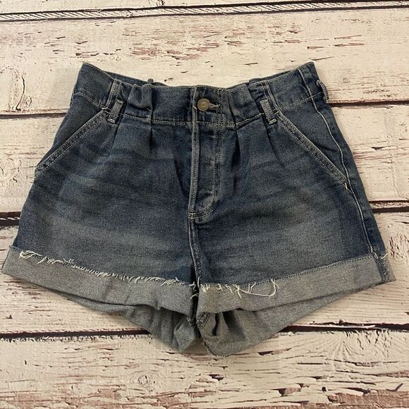 HOLLISTER Size 5 w27 Ultra High Rise Mom Short 3"Blue Denim Jean‎ Shorts Women's - Picture 1 of 5
